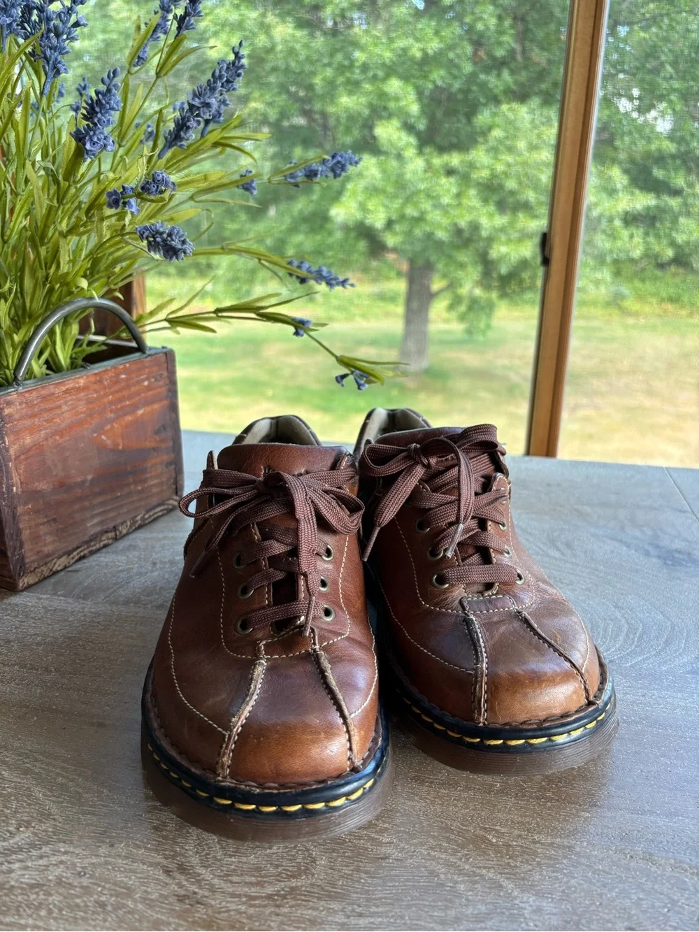 Vintage Dr. Martens Leather Lace-Up Oxfords